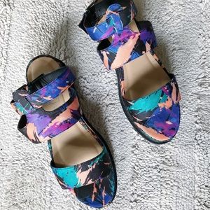 Truffle Collection platform sandal! Just likeNEW!